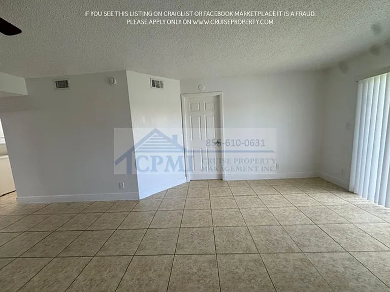Island Club - 9000 NW 28th Dr Coral Springs, FL 33065 — Photo 17