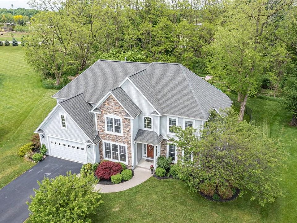 1st image of 7969 Bramwell Park
