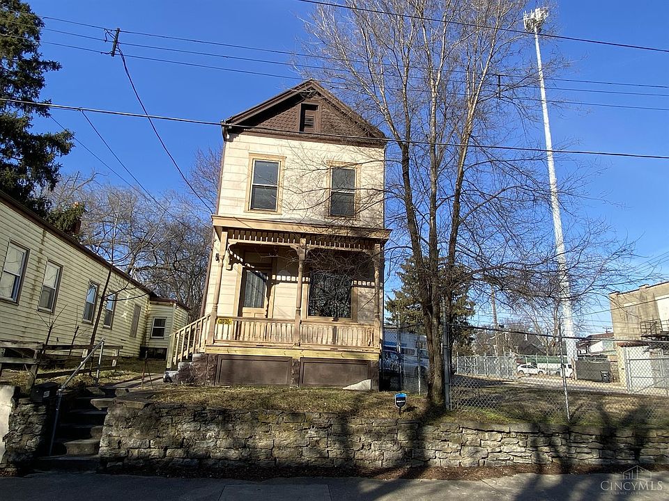 2nd image of 4031 Delaney St