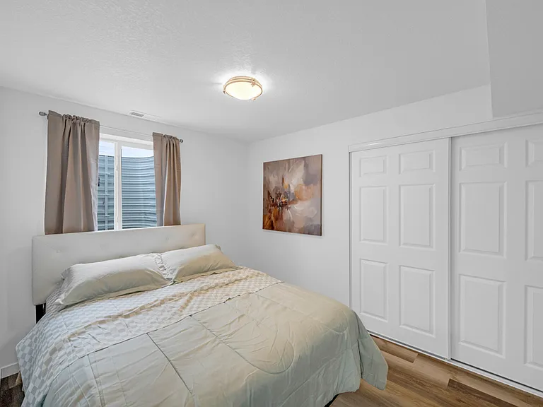 690 SE Drumlin Dr — Photo 13