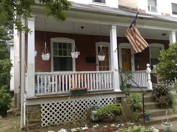 298 E Jefferson St Floor 2, Media, PA 19063