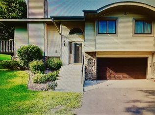 4313 Clemson Cir, Eagan, MN 55122