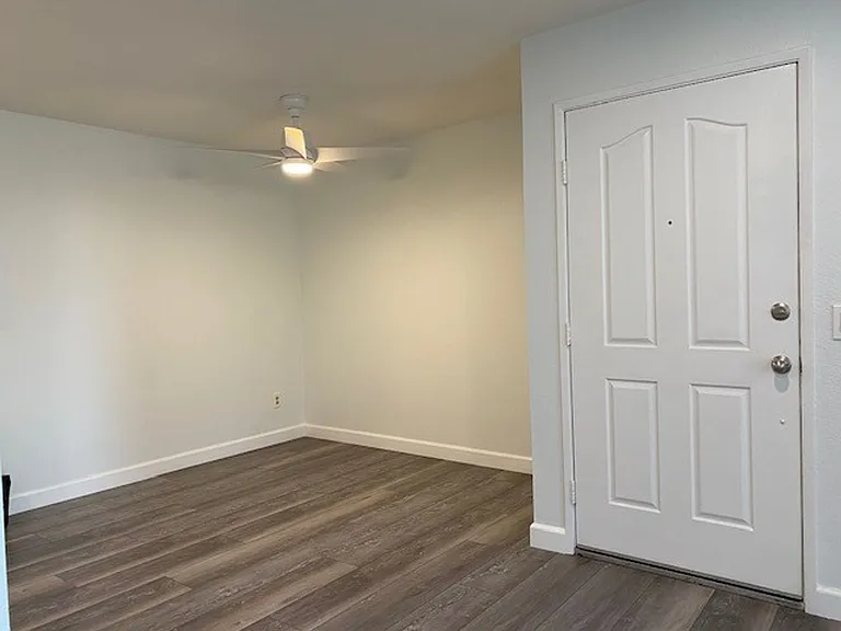 1760 S El Camino Real S #105 — Photo 4
