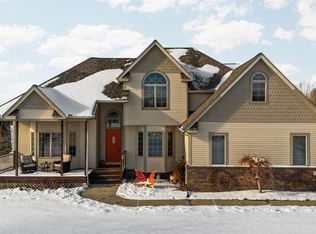 7473 N Gregory Rd, Fowlerville, MI 48836