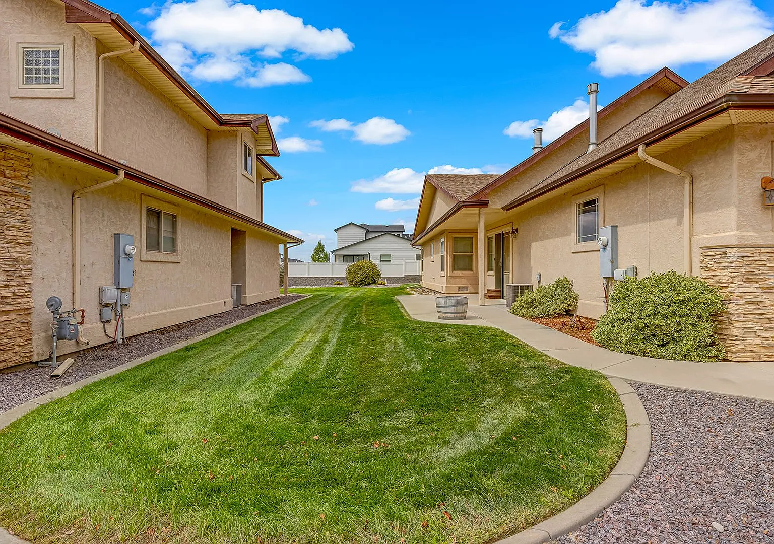 Palisade Home In Established Neighborhood — Photo 4