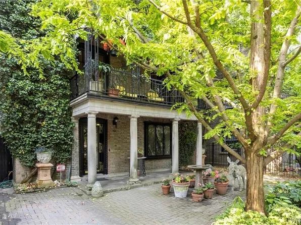 142 Bryant St, Buffalo, NY 14222