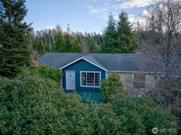 20205 Crane Pl, Ocean Park, WA 98640