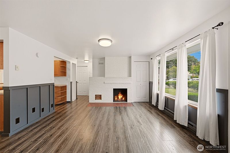 4th image of 803 Bonney Avenue