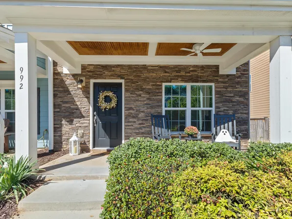 992 Tender Dr, Apex, NC 27502
