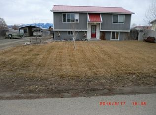409 S Oak St, Townsend, MT 59644