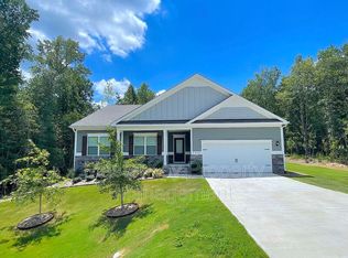 3821 Bella Woods Dr, Zebulon, NC 27597
