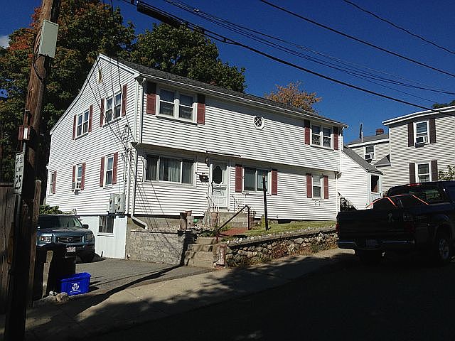 2nd image of 53 Richardson St
