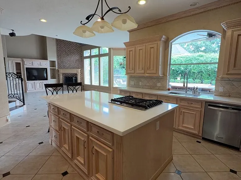 16410 Emilia Ct — Photo 29