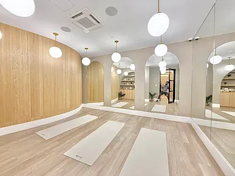 Rented by Watermark Capital Management LLC