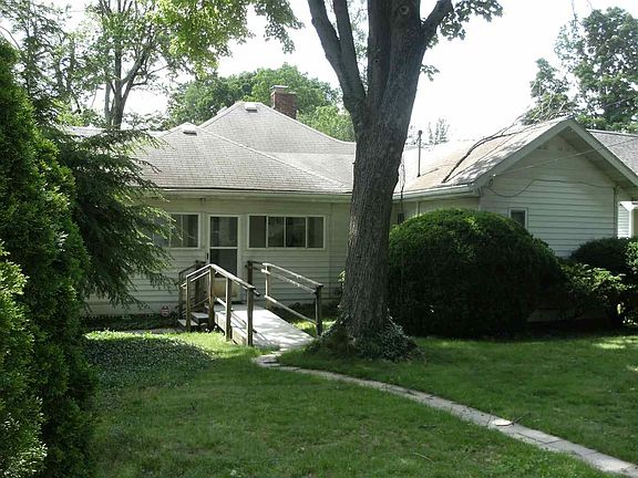 4th image of 615 S Park Ave
