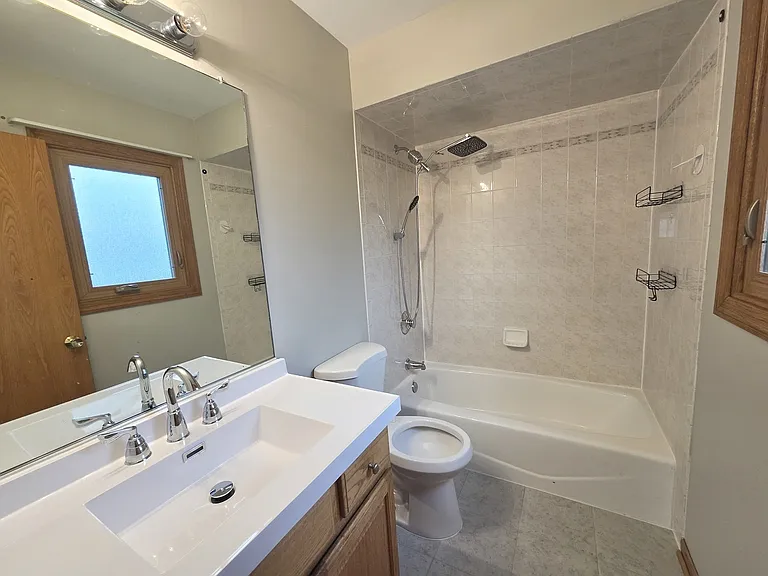 8112 Rutherford Dr — Photo 15
