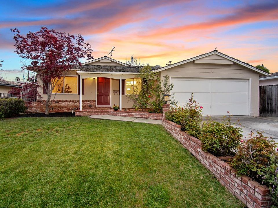 1st image of 7622 Squirewood Way
