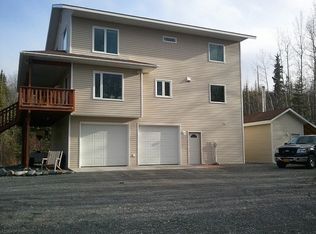 3 Cheshnina Rd, Glennallen, AK 99588