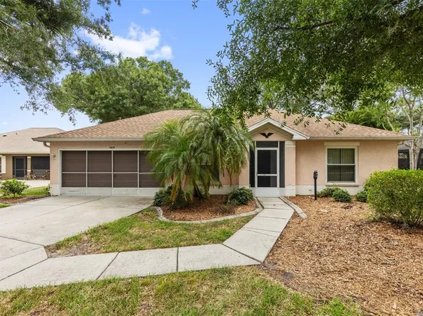 1414 Bluewater Dr, Sun City Center, FL 33573