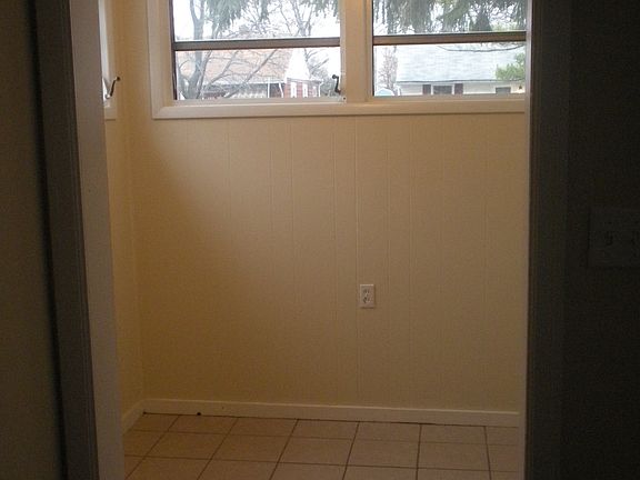 4th image of 1316 S 25th St