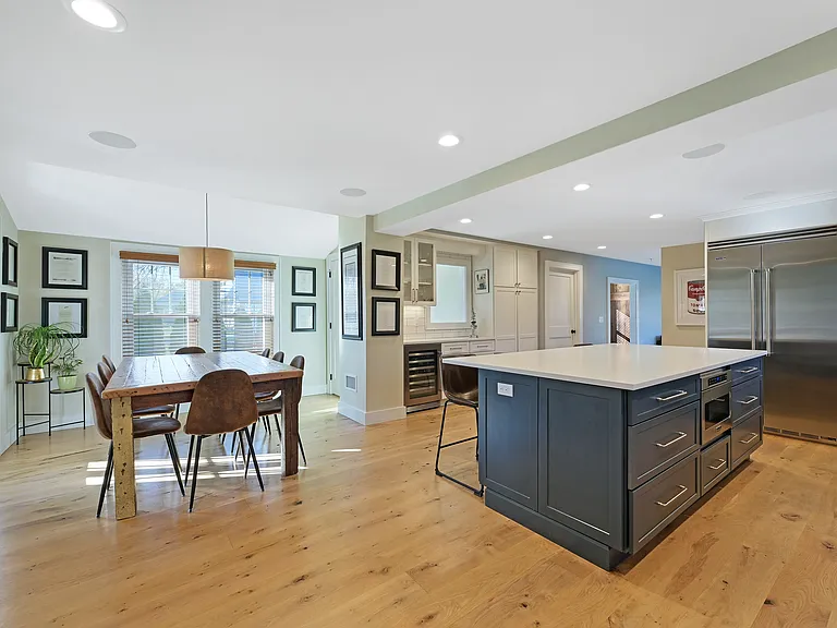 148 Montauk Hwy — Photo 10
