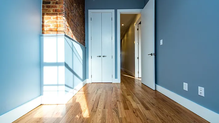 Rented by Nooklyn NYC LLC | media 1