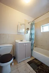 Rented by Rennit Inc.