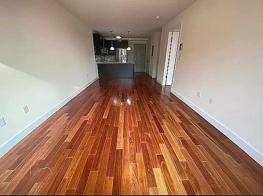4th image of 83-30 Kew Gardens Rd #3R