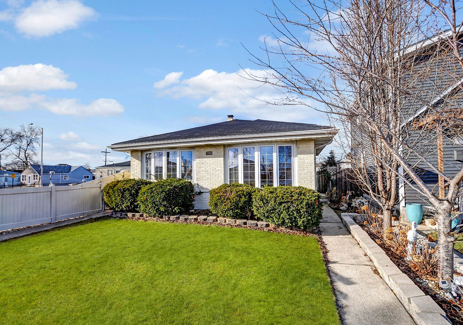 7754 S McVicker Ave, Burbank, IL 60459 | MLS #12545279 | Zillow