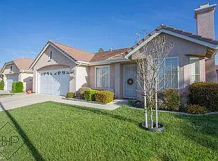 2210 Juneberry Ave — Photo 2