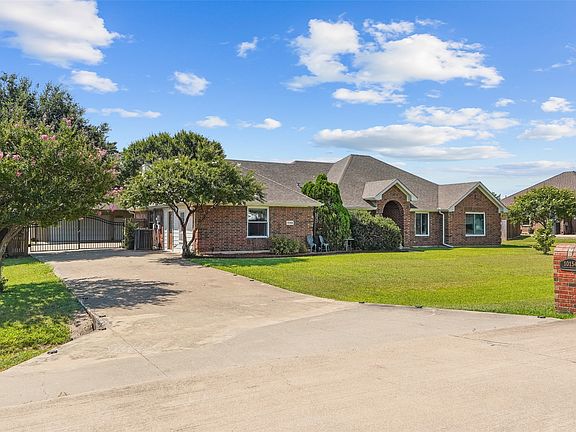 2nd image of 10154 Country View Ln