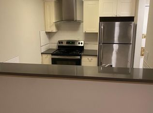382 Adams St #202, Oakland, CA 94610