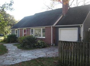 4 George St, Holyoke, MA 01040