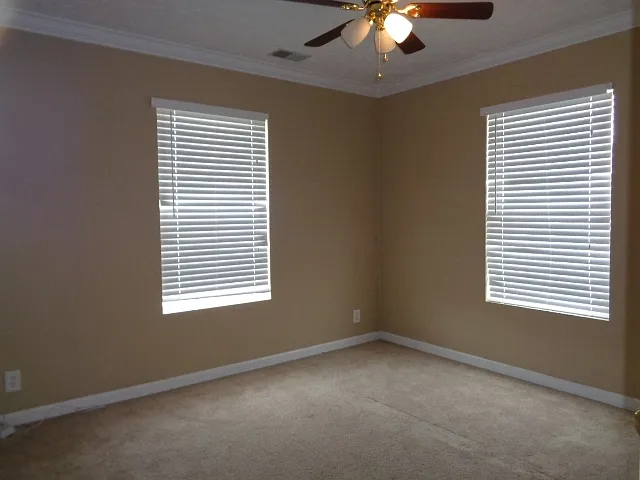 2320 Hayward Ln — Photo 12