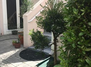 17099 SW 93rd St, Miami, FL 33196