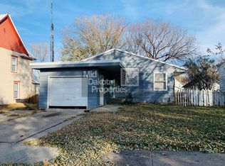 710 S Wisconsin St, Mitchell, SD 57301
