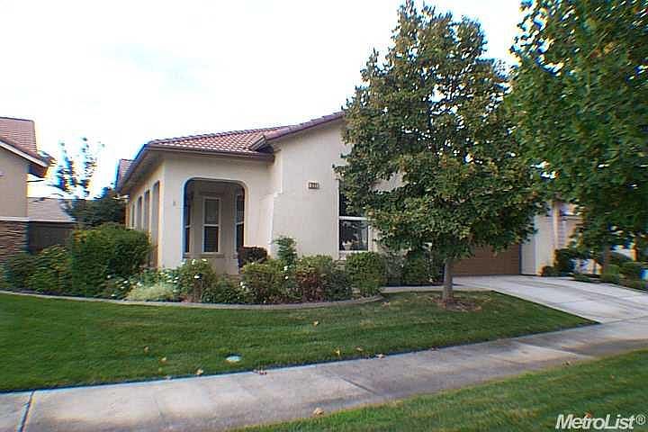 1st image of 221 Mill Valley Cir S