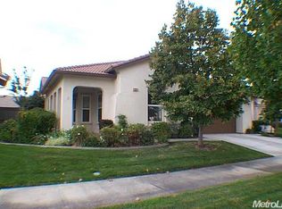 221 Mill Valley Cir S, Sacramento, CA 95835