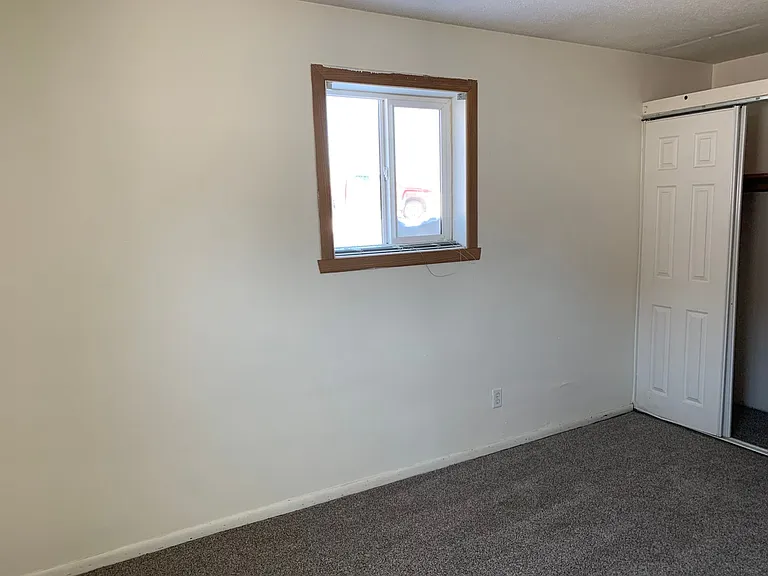 College Park Apartments — Photo 75