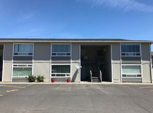 120 Vantage Blvd #A12, Stanfield, OR