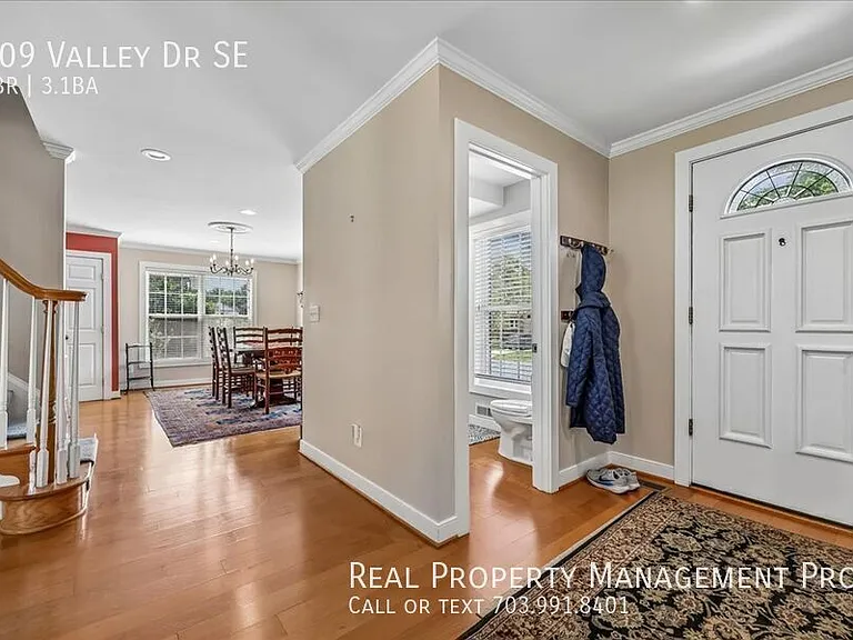 609 Valley Dr SE — Photo 7