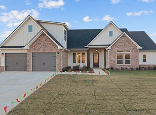 16425 Clear View Dr, Lindale, TX 75771