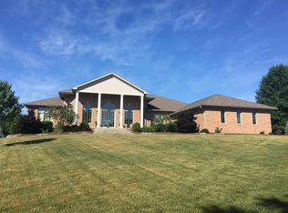 152 Charing Cross Rd, Terre Haute, IN 47803