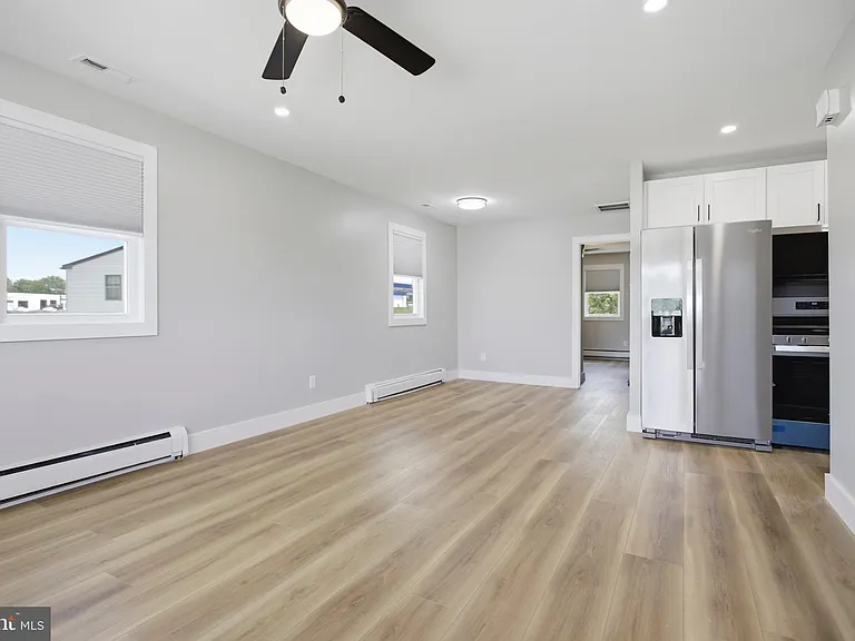 63 Aston Ct — Photo 4