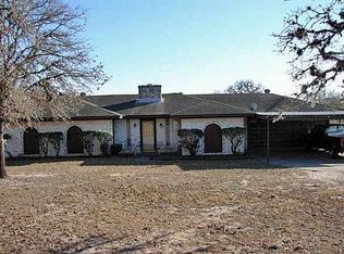 461 Mission Valley Acres Rd, Victoria, TX 77905