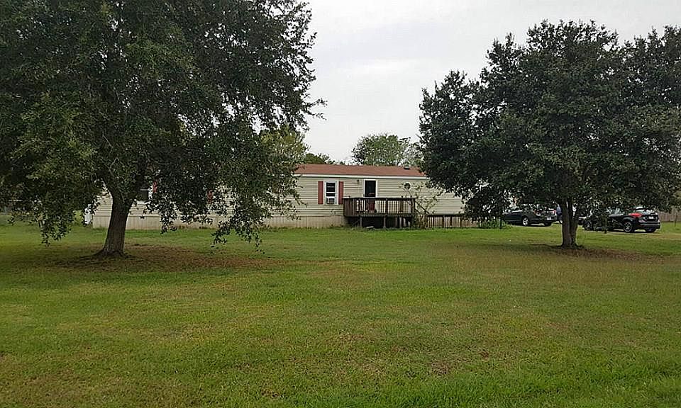 1st image of 16810 Mark Cir