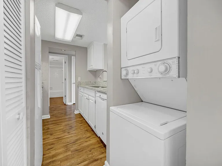 1100 Wheat St #409 — Photo 12
