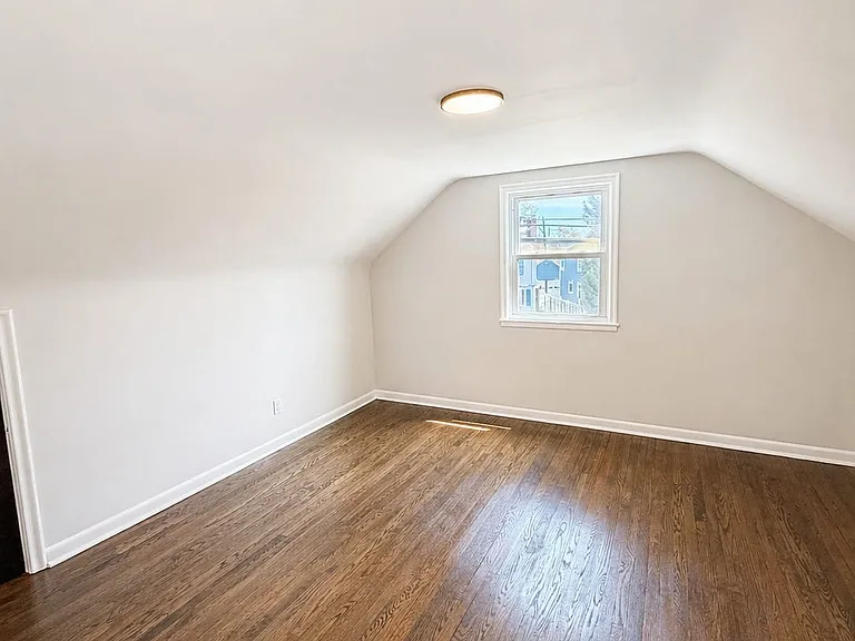 405 Wilcoxson Ave — Photo 8