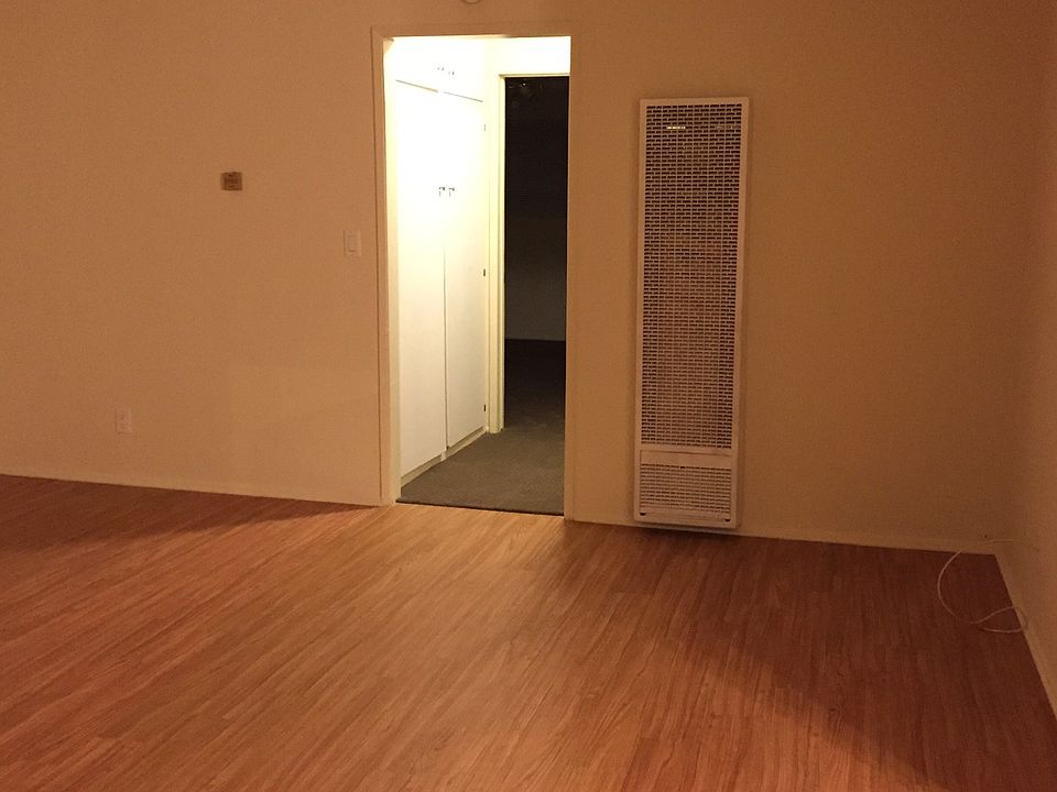 1st image of 492 Silverwood Ave APT B