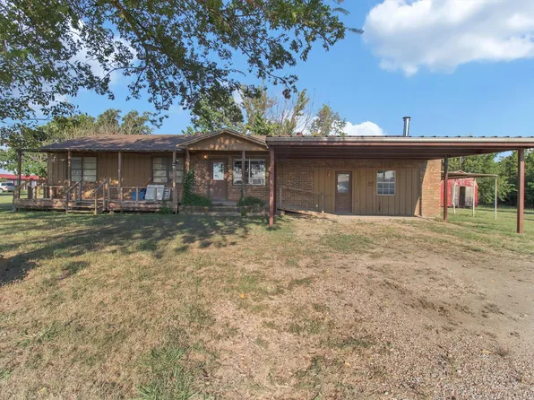 319 Green Acres Rd, Weatherford, TX 76088